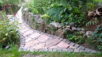 2019-08-07 Feldsteinmauer.jpg