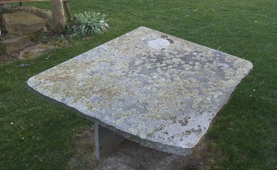 Tisch Granitplatte.jpg