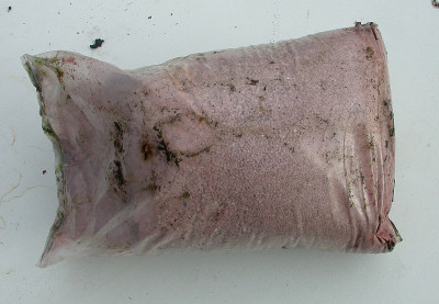 rosa dünger tüte.jpg