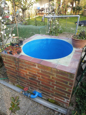 Brunnen blau.jpg