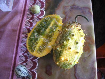 Kiwano_von_innen.jpg