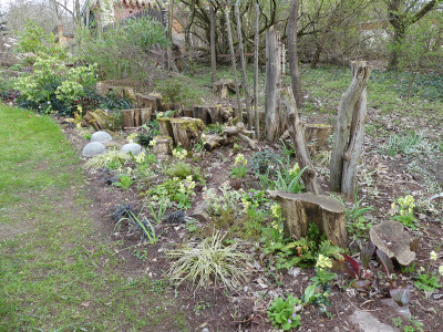 2021-04-22 Garteneinblick 1.jpg