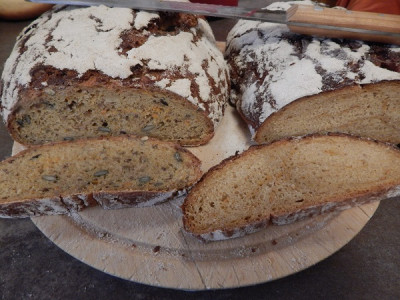 Karottenbrot mit und ohne Körner  Saaten.jpg - Kopie.JPG