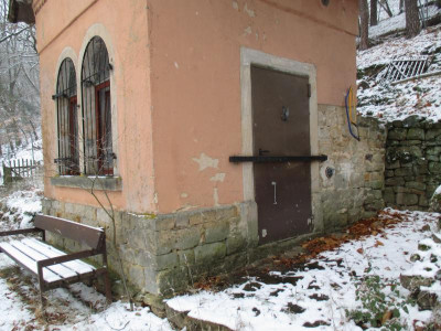 Winzerhäuschen Schnee 20210117_03.JPG