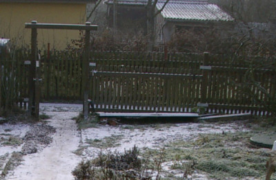 zaunfeld.jpg