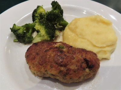 huehnerbuterschnitzl.JPG
