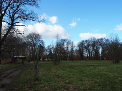 UE22_09.JPG