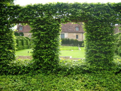 prieuree_d_orsan.jpg