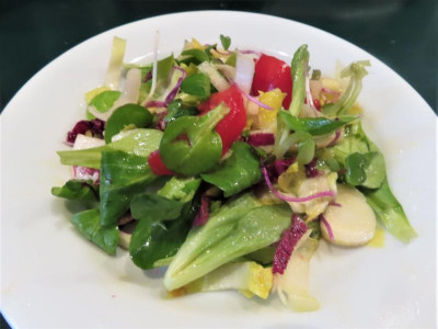 salat1.JPG