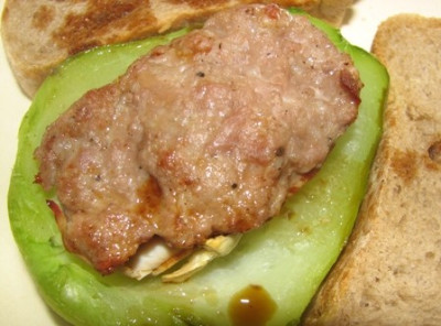 chayote_gefuellt.JPG