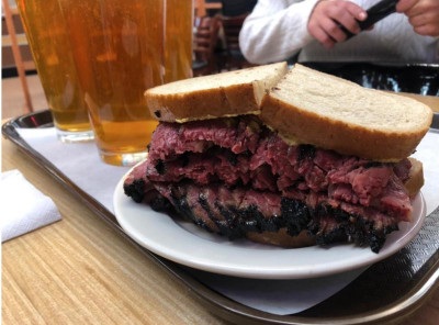 pastrami sandwich.jpg