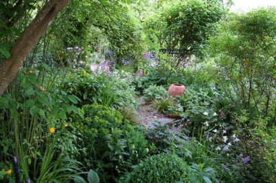 Gartenansicht-Mai-17.jpg