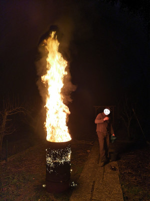 Feuertonne.jpeg