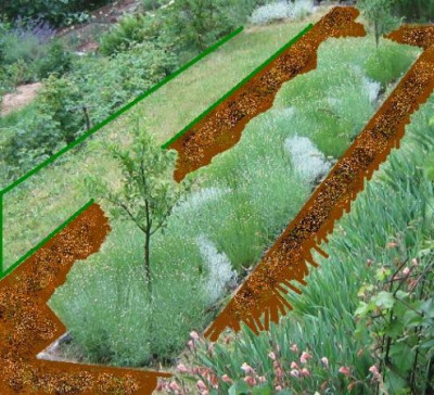 Flechtgarten_mit_Weg.JPG