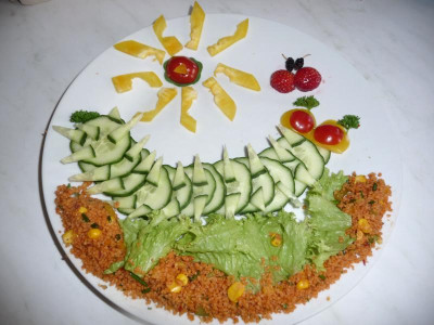 Salatteller-Nichte.jpg