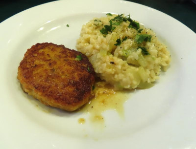 huehnerbutterschnitzlkohlrabirisotto.JPG