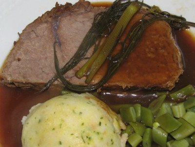 rinderbraten_nomadinart.JPG