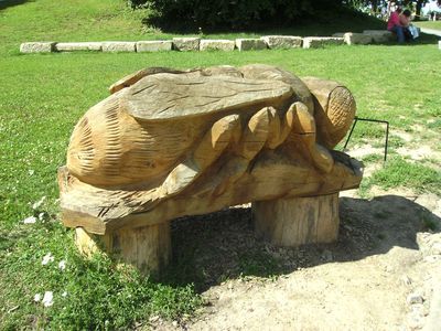 Biene_aus_Holz.jpg
