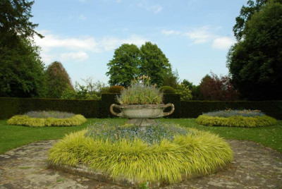 Hinton_Ampner_1_23-05-2007.jpg