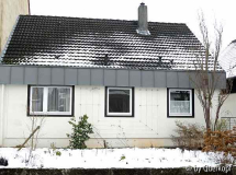 Vorgarten im Schnee