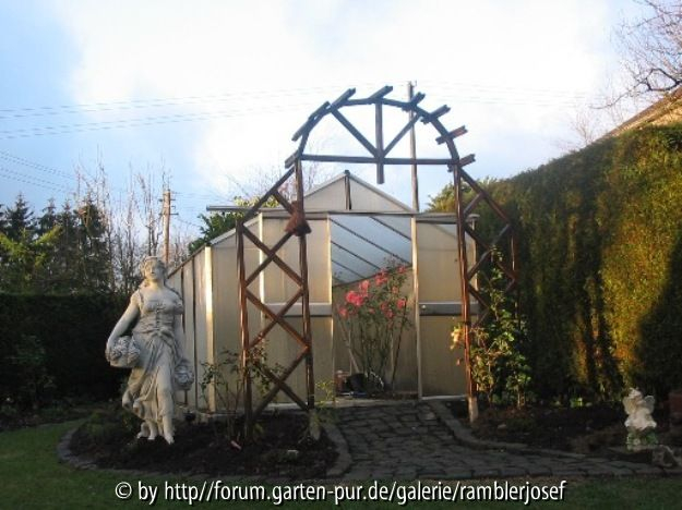 Der selbstgefertigte Rosen aus Holz