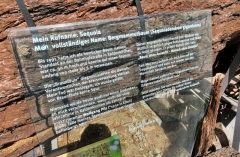 Sequoia Gedenktafel