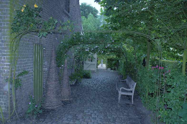 Loverlij Tuin 100
