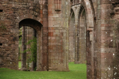 Llanthony Priory 4