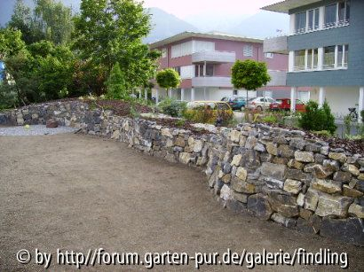 trockenmauer lang